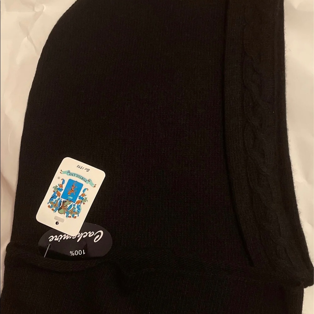 NWT PORTOLANO Cashmere Hoodhat Balaclava Black
